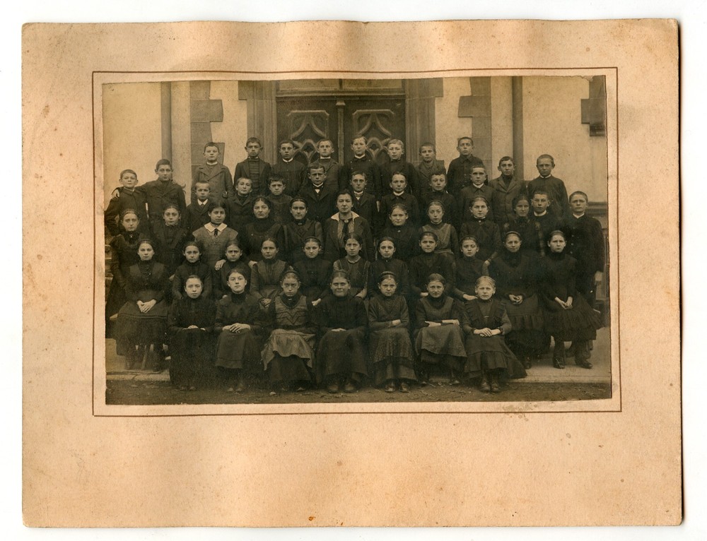 Photo Of Classes Children École – Antique Over Box Déb. 20th Century S New