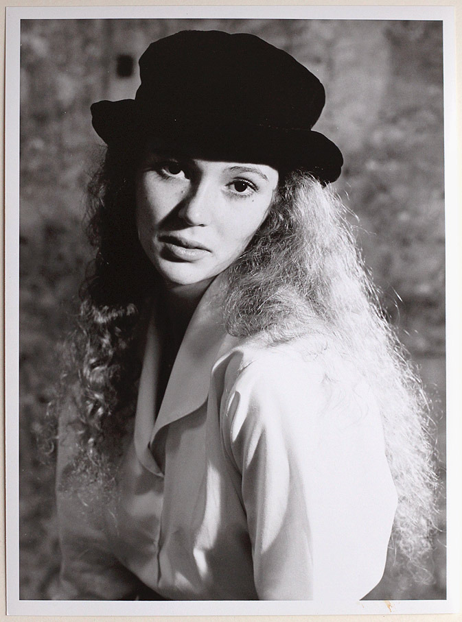 Original Vintage 1970s female beauty, fashion, art photo