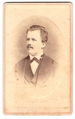 Photograph Carl Deiss, Waldshut, Bahnhof-Straße, middle-class man in fine Zw