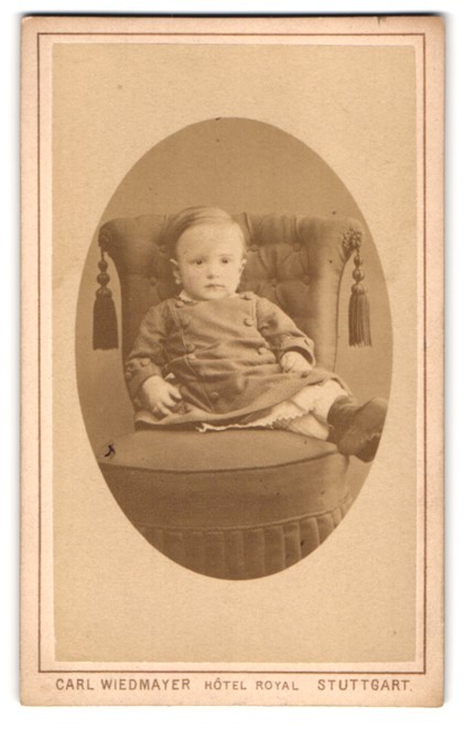 Photography Carl Wiedemayer, Stuttgart, Friedrichstrasse 31, portrait small Ki