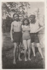 Vintage Photo Beautiful Woman in Swimsuit Snapshot 1940s