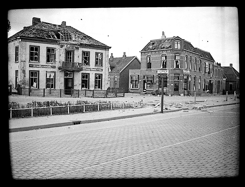 End of War Bomb Damage Destroyed Buildings Shop Vintage Negative Circa 1943 #181