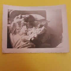 Photo Antique, Vintage, 1938, Young Mother in Puerperium