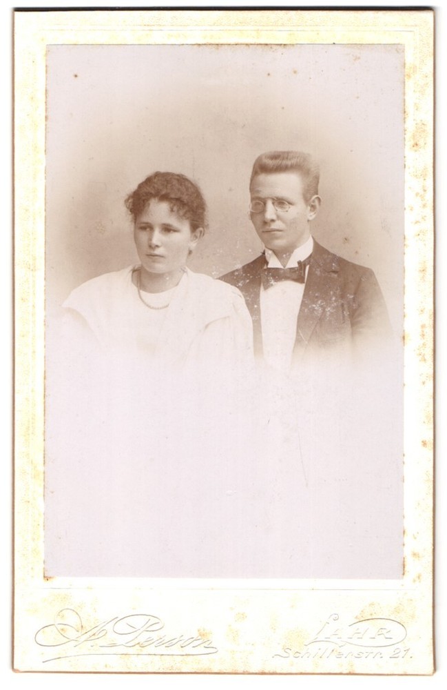 Photograph A. Person, Lahr i.B., Schillerstr. 21, Portrait Young Couple in White