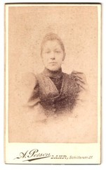 Photograph A. Person, Lahr, Schillerstraße 21, portrait young lady in puffed