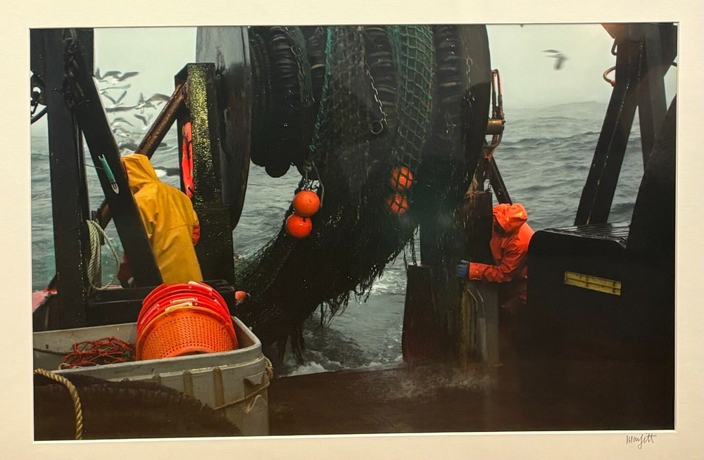 Original SAM MURFITT ‘ Maine Lobsterman Fisherman Pulling Nets’ BOAT Photograph