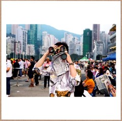 SIGNED MARTIN PARR HAPPY VALLEY RACECOURSE HONG KONG 2013 6 x 6 MAGNUM PRINT