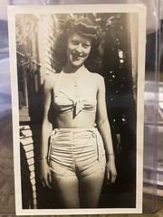 Vintage WW2 / 1940s Pretty Young Sexy Confident Woman / Pinup Photo – Cameltoe