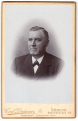 Photograph Carl Drümmer, Lübeck, Breitestrasse 24, commoner with beard in Qty