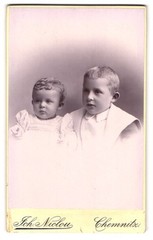 Photograph Joh. Niclou, Chemnitz, König-Str. 5, portrait two cute children