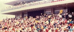 CAL ARTS 1981 Graduation PHOTO California Institute of the Arts CROWD AUDIENCE 2