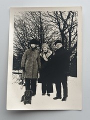 🐕 1950s Family Dog Snow Winter Portrait Dachshund Vintage Photo Agfa 9×11