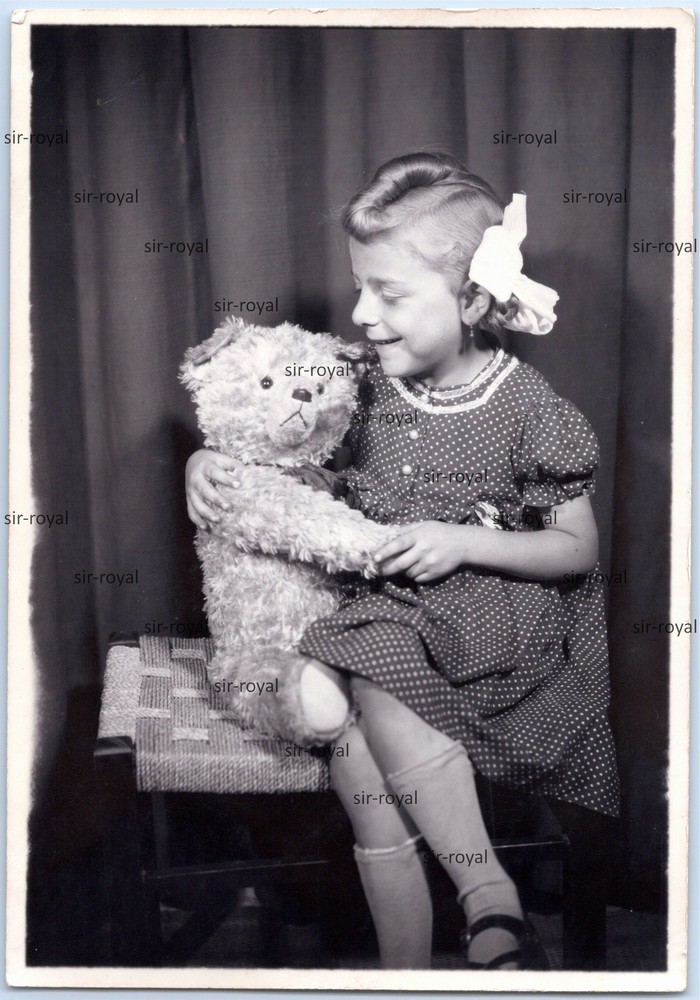 Blonde Girl with Teddy – Soft Toy Teddy Bear – Photo 9x13cm