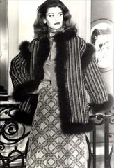 Photo Fashion, Christian Dior Boutique, Swiss Textiles, April 1977 – 11401126