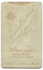 Photograph Arnold Overbeck, Düsseldorf, Königs-Allee 43, portrait of a man with