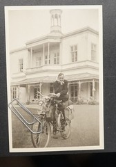 Photo Portrait Young Woman Bike Tour Holland Bag Ladies View House Building
