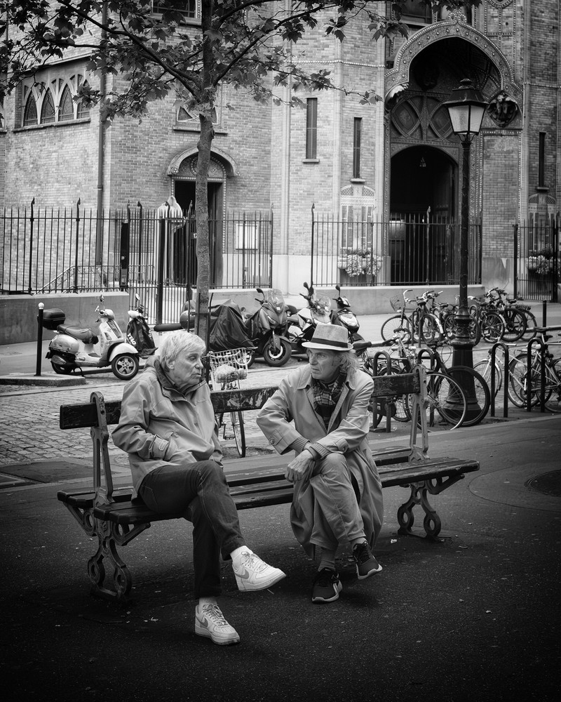 Fine Art Photography 5×7, 8×10, 11×14, 16×20 – Paris, France Street Photography