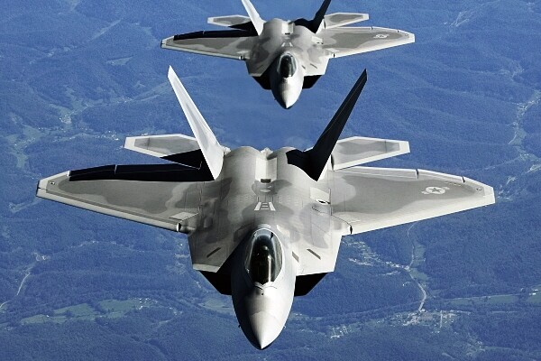 New Photo: Two F-22A Raptor FIghter Jet Aircraft in Column Flight – 6 Sizes!