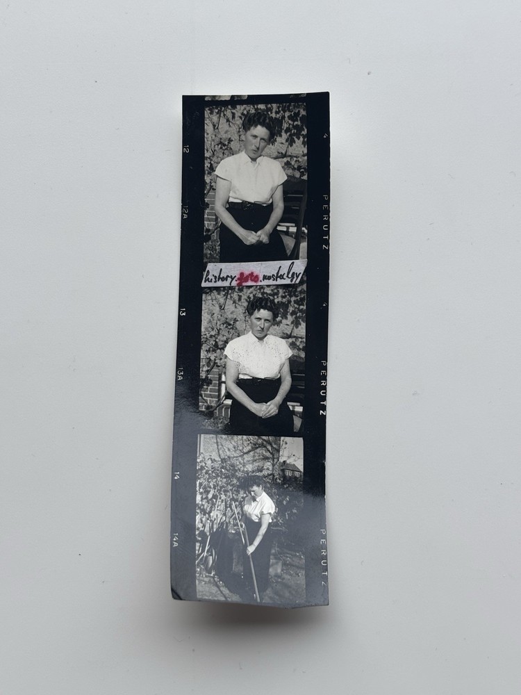 ❤️Beautiful Old 3x Photo ~50-60s Portrait Beautiful Young Woman Lady Vintage ~3×12