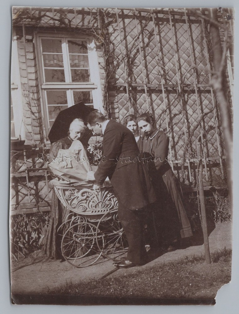 Historic Pram 1900s 1910s – Family Home – Vintage Photo