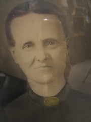 Cindy Cash Owned | Antique Oval Bubble Glass Portrait of Branson Family 16 x 26″