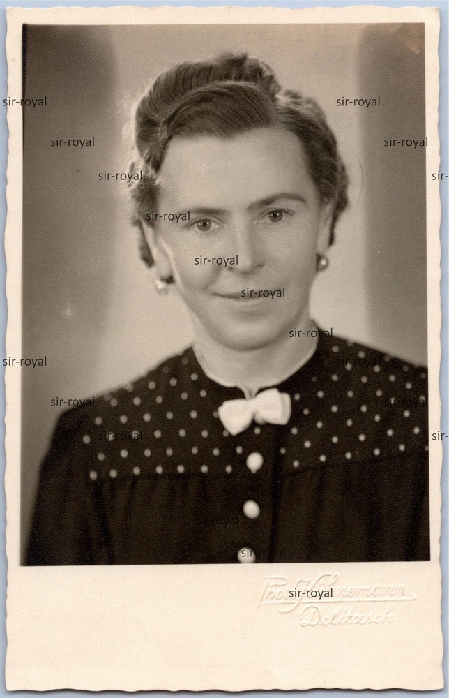 Delitzsch 1930s – Pretty Woman in Portrait – RPPC – Photo Postcard 9x14cm