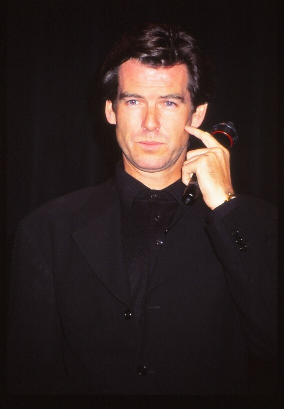 Dia Pierce Brosnan Celebrity Photo Agency 1995 KB Format Photographer P14-35-5-1