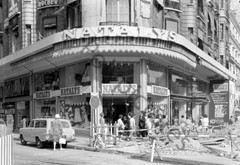 Paris Avenue Champs Elysées Boutique Clothing Repro Photo Antique 1960 Black White