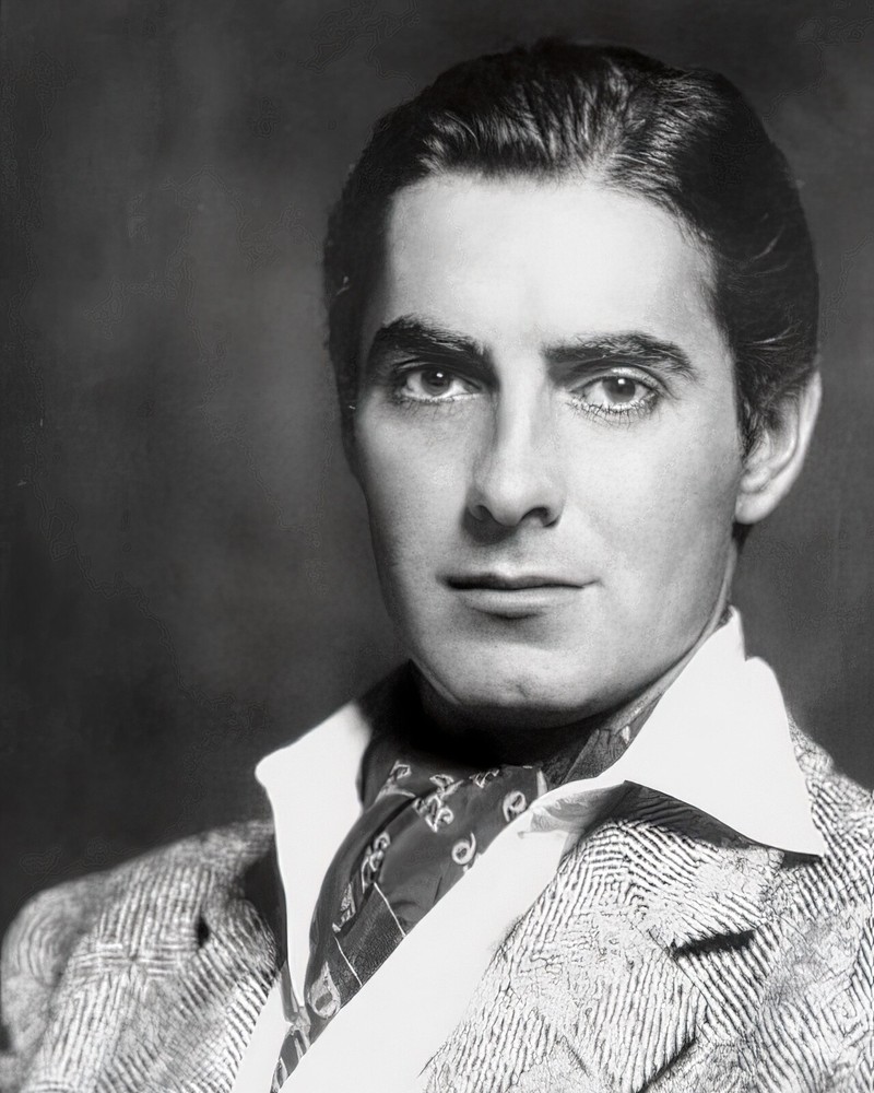Tyrone Power publicity portrait c. 1939, reprint – multiple sizes: 1240