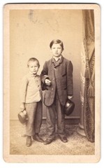 Photograph N. A. Dietz, Munich, Sendlingerthorplatz 6, two brothers in fine K