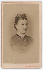Berlin portrait photography woman portrait Albert Bode Friesack photography album