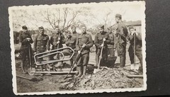 Photo Portrait Soviet Army Pioneers Work Soldiers Cap Czech Republic Spade Picture