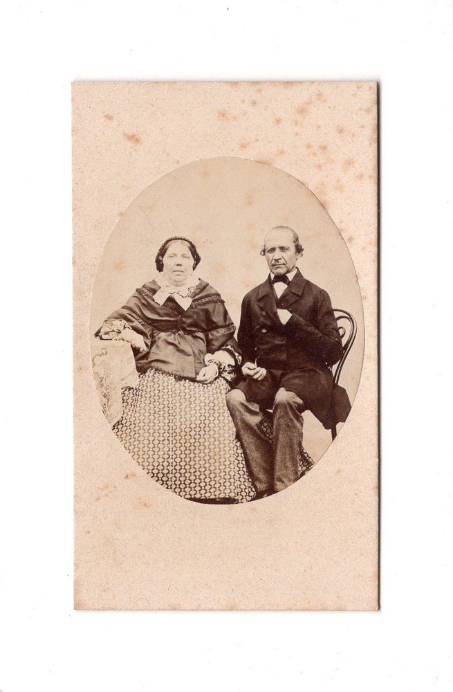 CDV Photo Fine Couple – Unknown Location 1860s