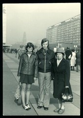 Young GDR couple with mother in the city – photo 11x15cm