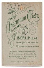 Photograph Hermann Tietz, Berlin-SW, Leipziger-Strasse 46-49, portrait young Da