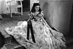 New Photo: Vivien Leigh Stars as Scarlett O’Hara in Gone with the Wind – 6 Sizes