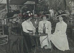Vintage Family Women In Coffee Stereo Photography C1900 Analog Silver