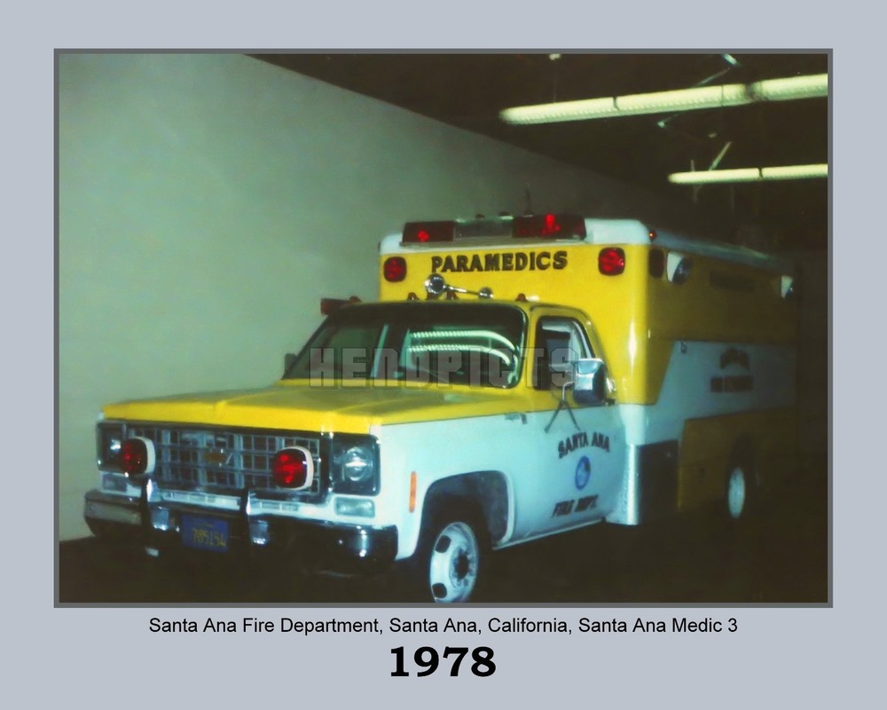Santa Ana Fire Dept. Paramedic Unit (Medic-3) 8×10 Unframed Photo VFRPBT_0045