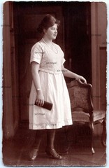 Eutin 1920s – Curvy Woman in Portrait – Photo Postcard 9x14cm