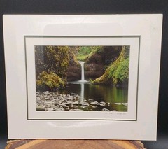King Wu Matted Photography # Print – PUNCH BOWL FALLS,OR Print 5×7 Matted 9×11
