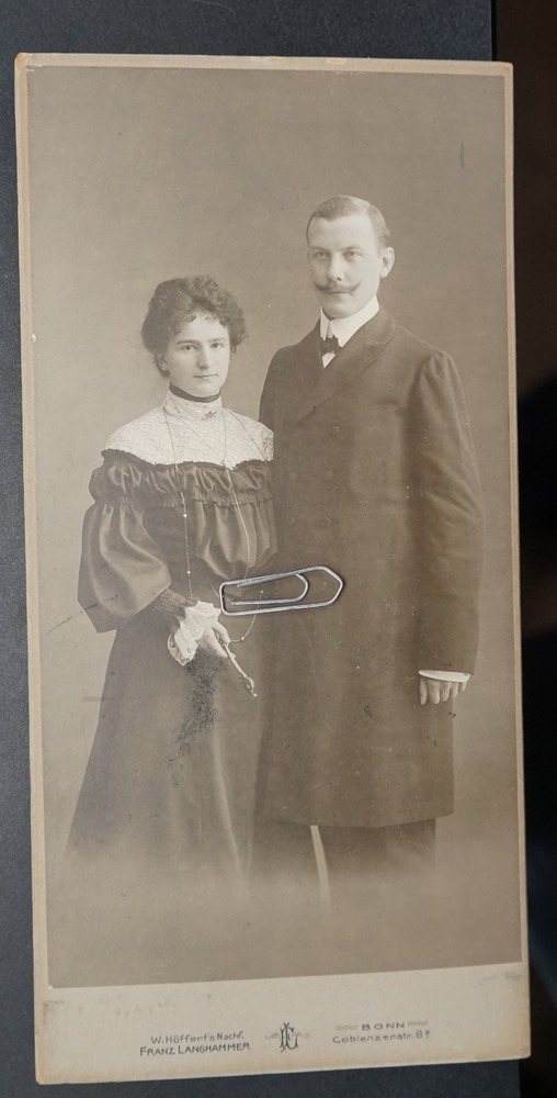 Photo CDV KAB portrait businessman woman Bonn Westphalia court dress suit beard Mod