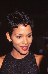Slide Halle Berry Celebrity Photo Agency 1995 KB Format Photographer P5-23-5-1