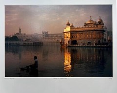 Francois Fontaine Temple D’ Amritsar IndiaGolden Temple YellowKorner Photograph