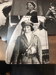 famous woman cards with a short auto Bio Ofhem on one side and there photo on th