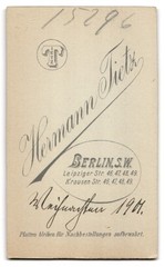 Photography Hermann Tietz, Berlin, Leipzigerstr. 46, portrait handsome gentleman m