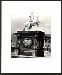 12 photographs view Dresden, publisher PGH film & image Berlin, photo Hoffma