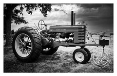 Antique John Deere Tractor Digital Black White Farm Photo Print 17×11