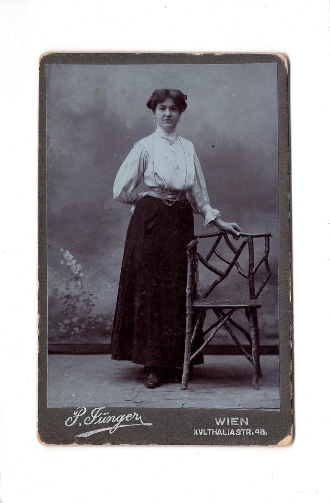 CDV Photo Lady Portrait / Fine Lady – Vienna 1900s