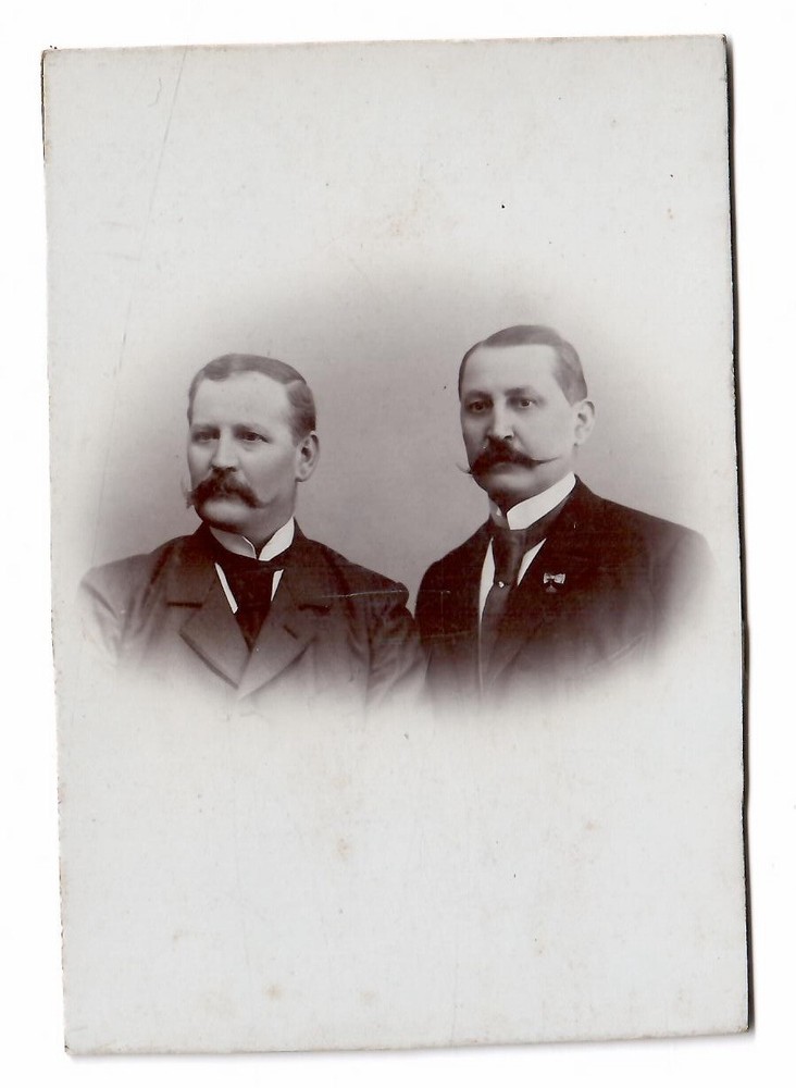 JAb3- Cabinet Photo * 2 Men + Brothers * 1906 Warsaw Dedication