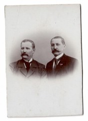 JAb3- Cabinet Photo * 2 Men + Brothers * 1906 Warsaw Dedication